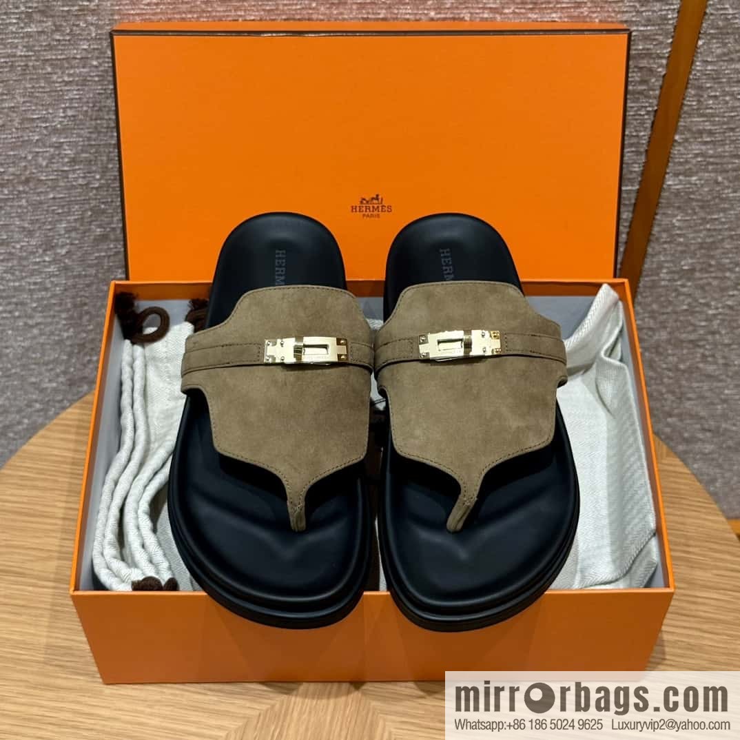 HERMES 258 Empire Pinch Trap, Grayish green/Grayish green suede/Chamois leather