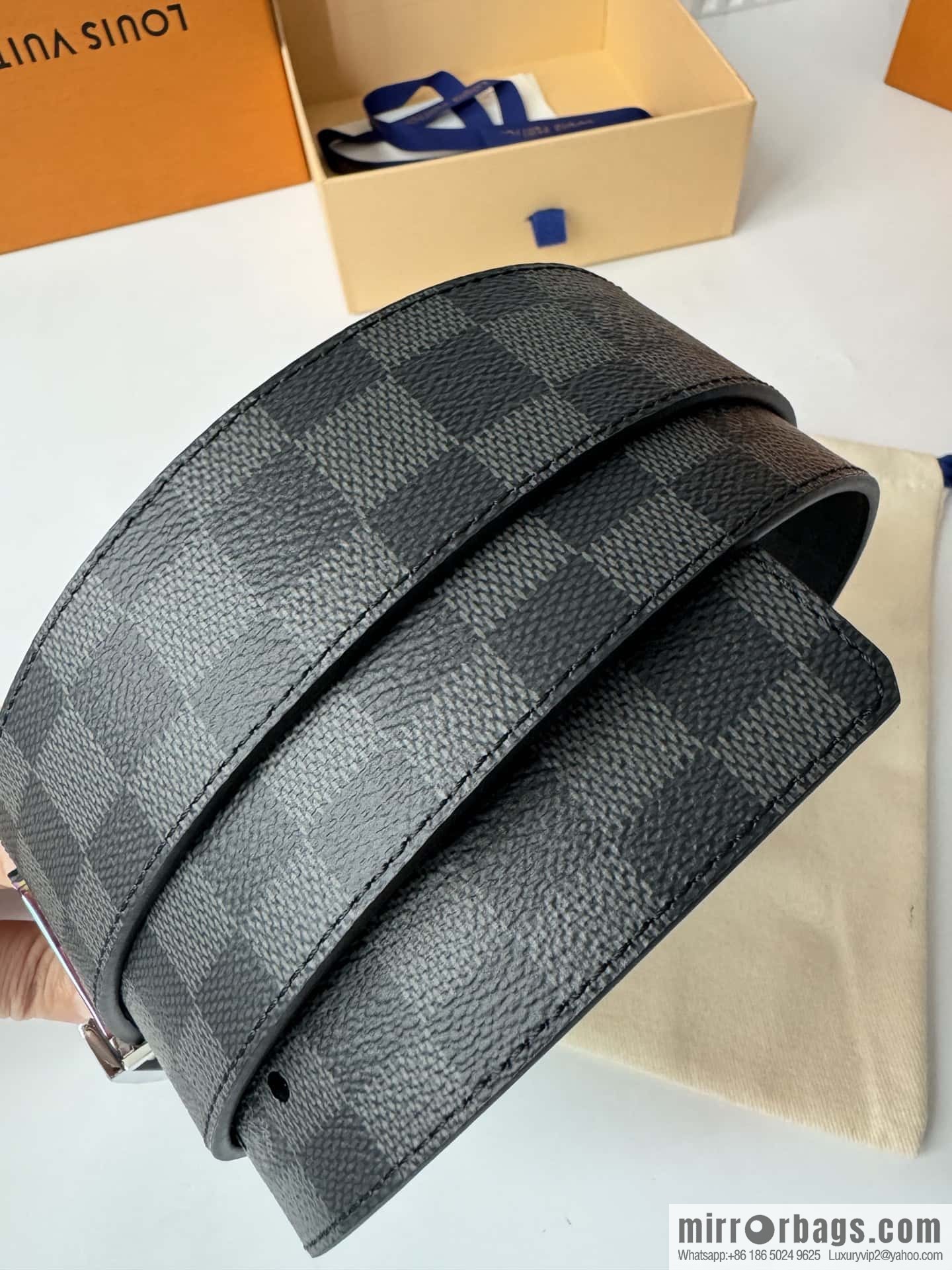 LV letter logo metal buckle double-sided usable belt 4.0cm