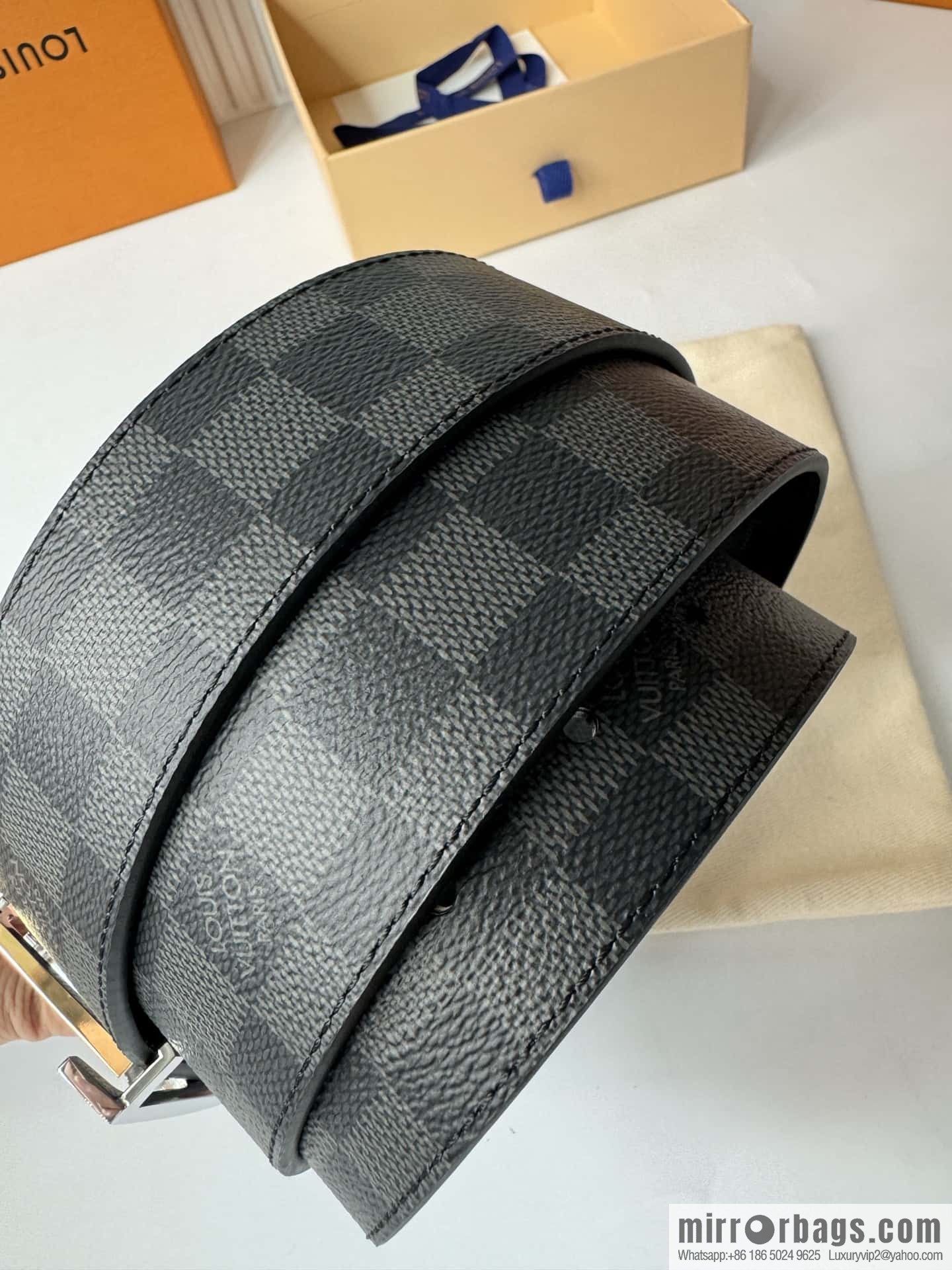 LV letter logo metal buckle double-sided usable belt 4.0cm