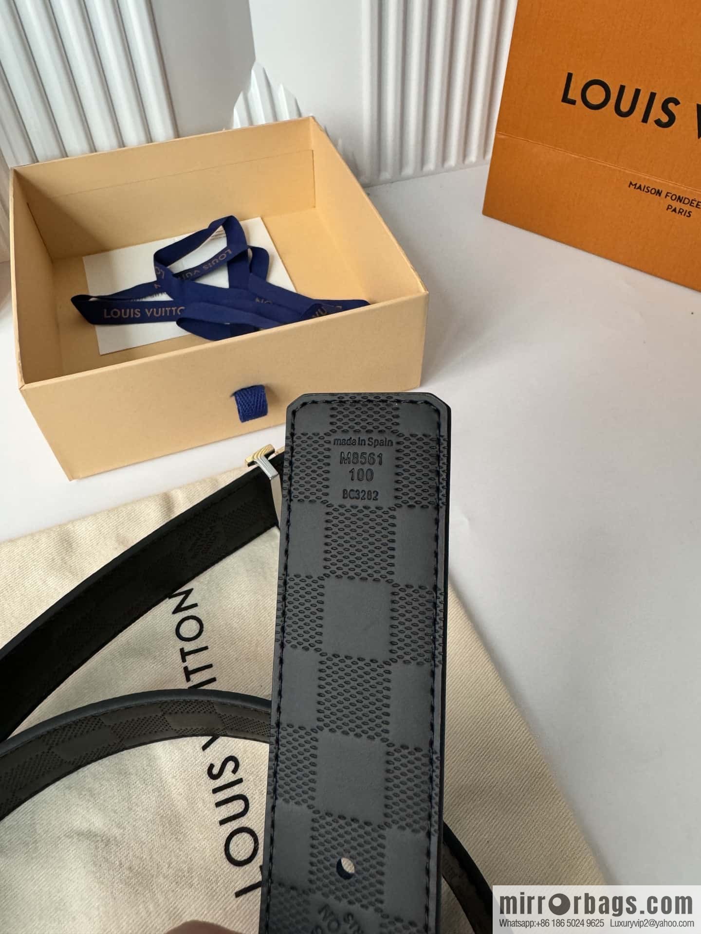 LV letter logo metal buckle double-sided usable belt 4.0cm