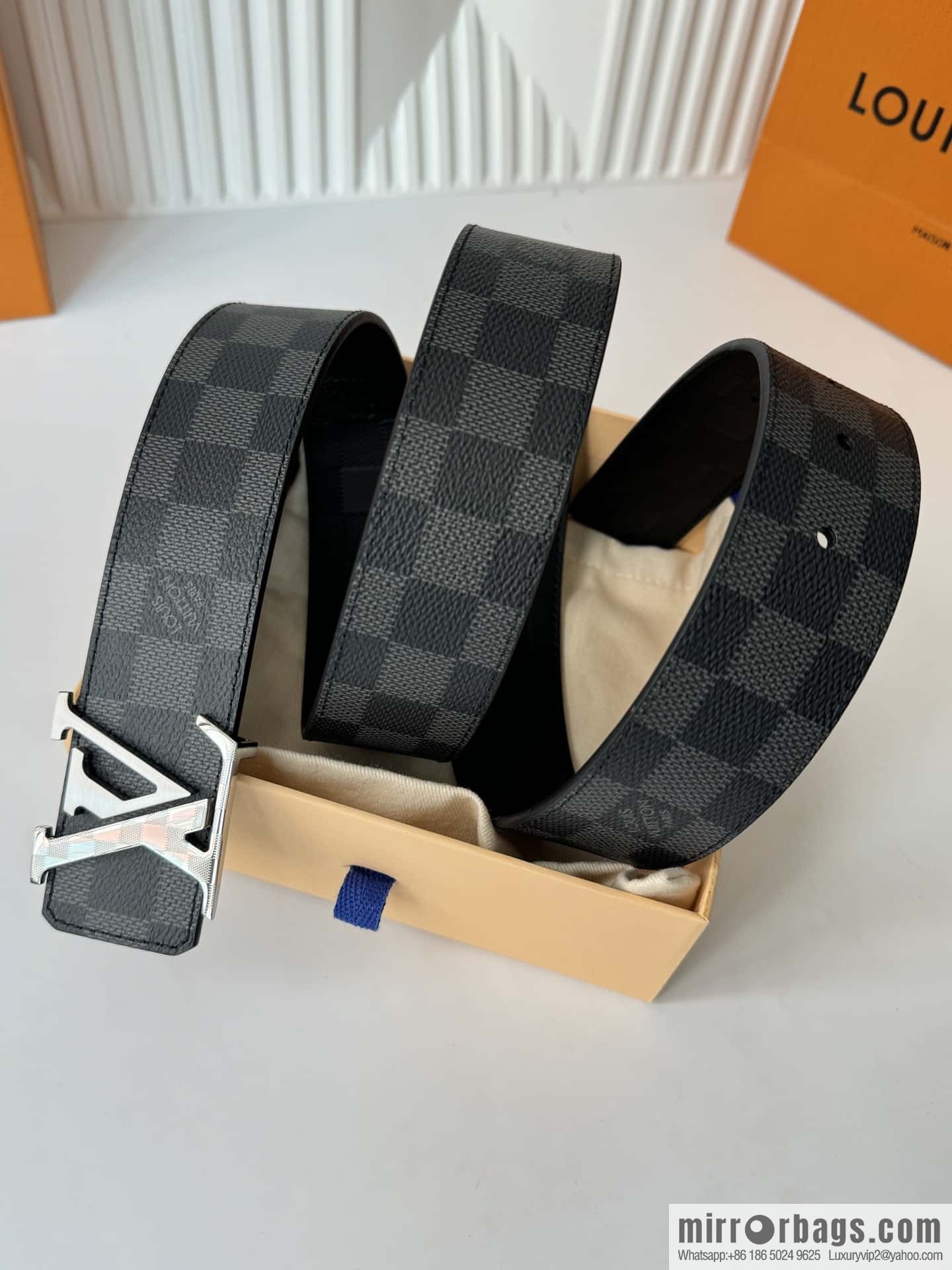 LV letter logo metal buckle double-sided usable belt 4.0cm