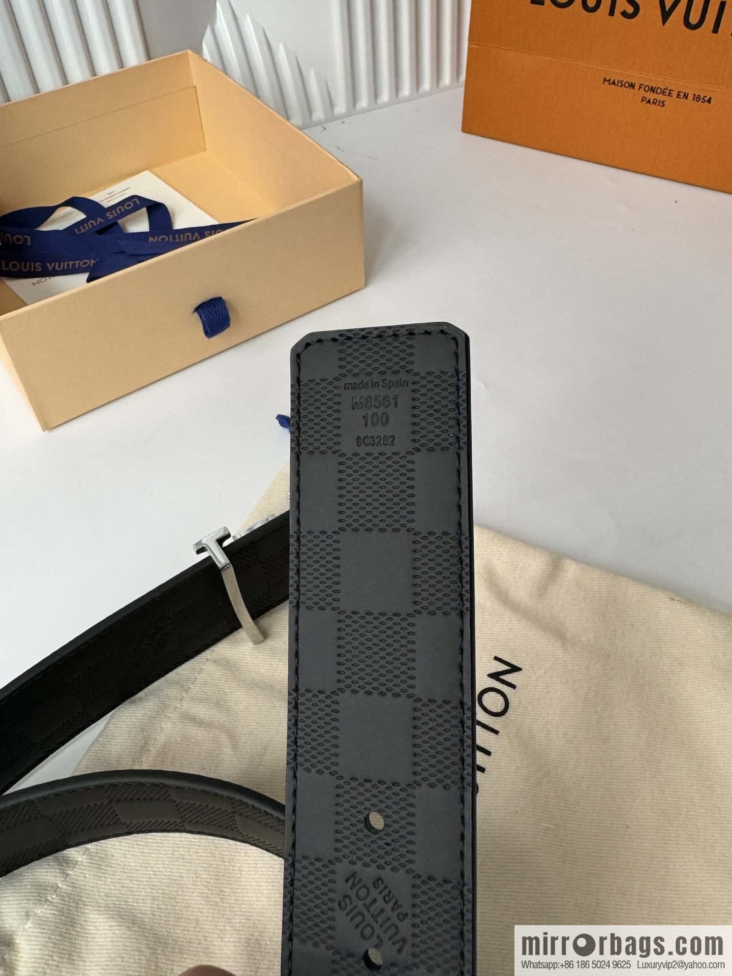 LV letter logo metal buckle double-sided usable belt 4.0cm
