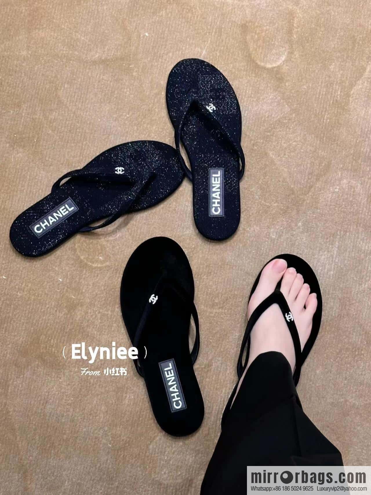 CHANEL Xiaoxiang Denim blue, double C rhinestone buckle flip-flop slippers