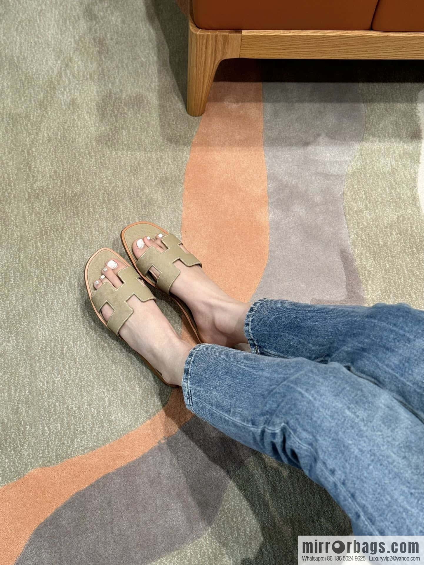 HERMES 181 Oran Slippers S2/Trench/Windbreaker Grey Epsom/Palmprint