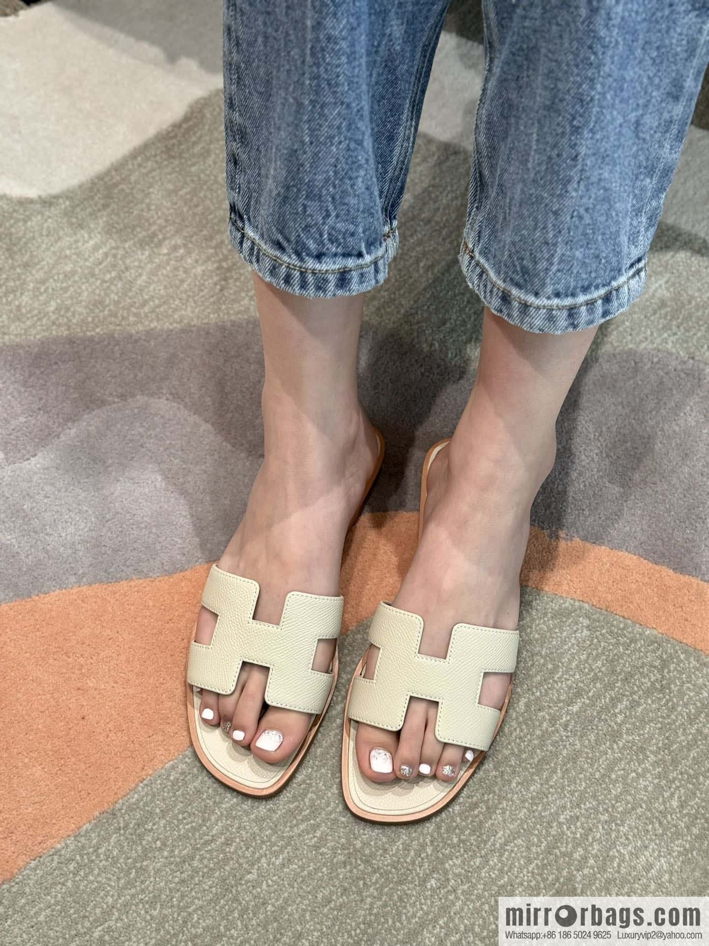 HERMES 181 Oran Slippers 10/Craie/Milkshake White Epsom/Palmprint