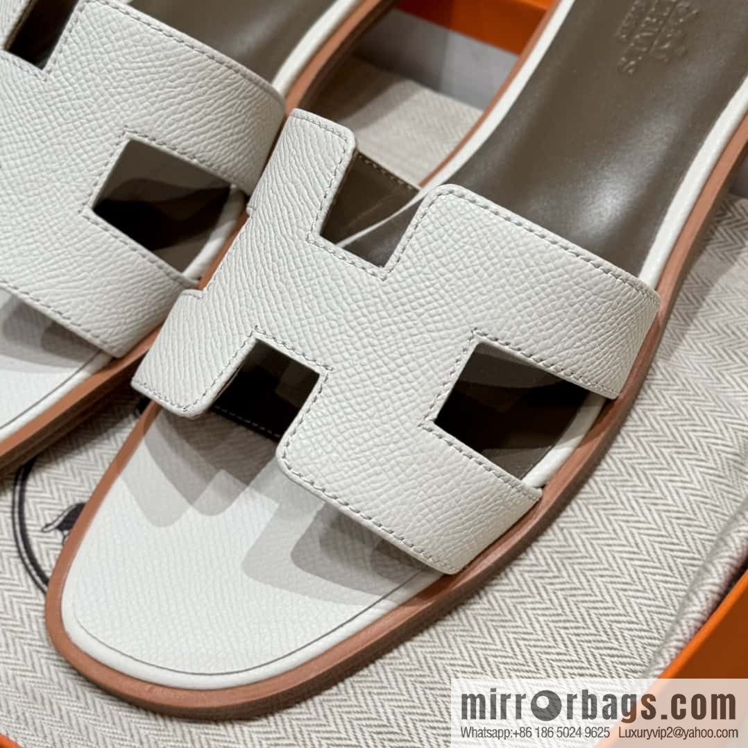 HERMES 181 Oran Slippers 01/Blanc/Pure White Epsom/Palmprint