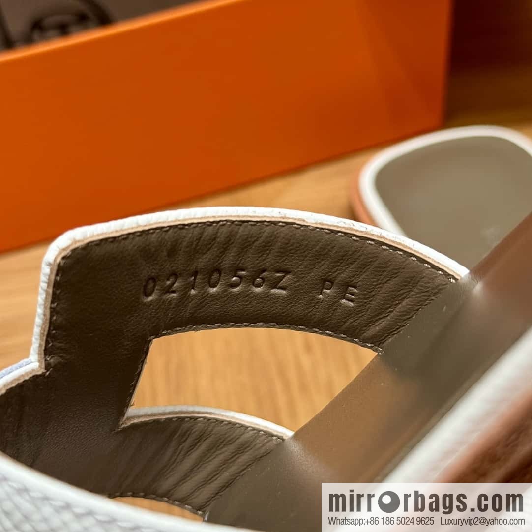 HERMES 181 Oran Slippers 01/Blanc/Pure White Epsom/Palmprint