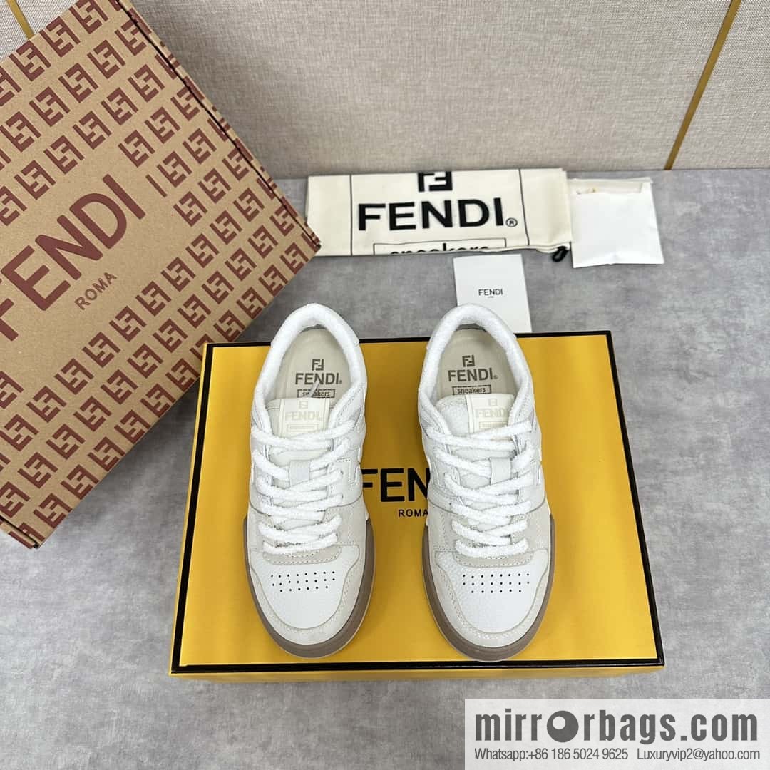 FD new products, couple models, retro contrasting sports shoes and board shoes.