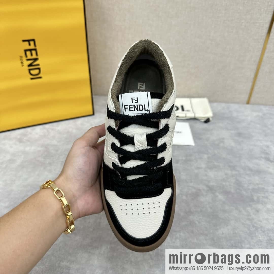 FD new products, couple models, retro contrasting sports shoes and board shoes.