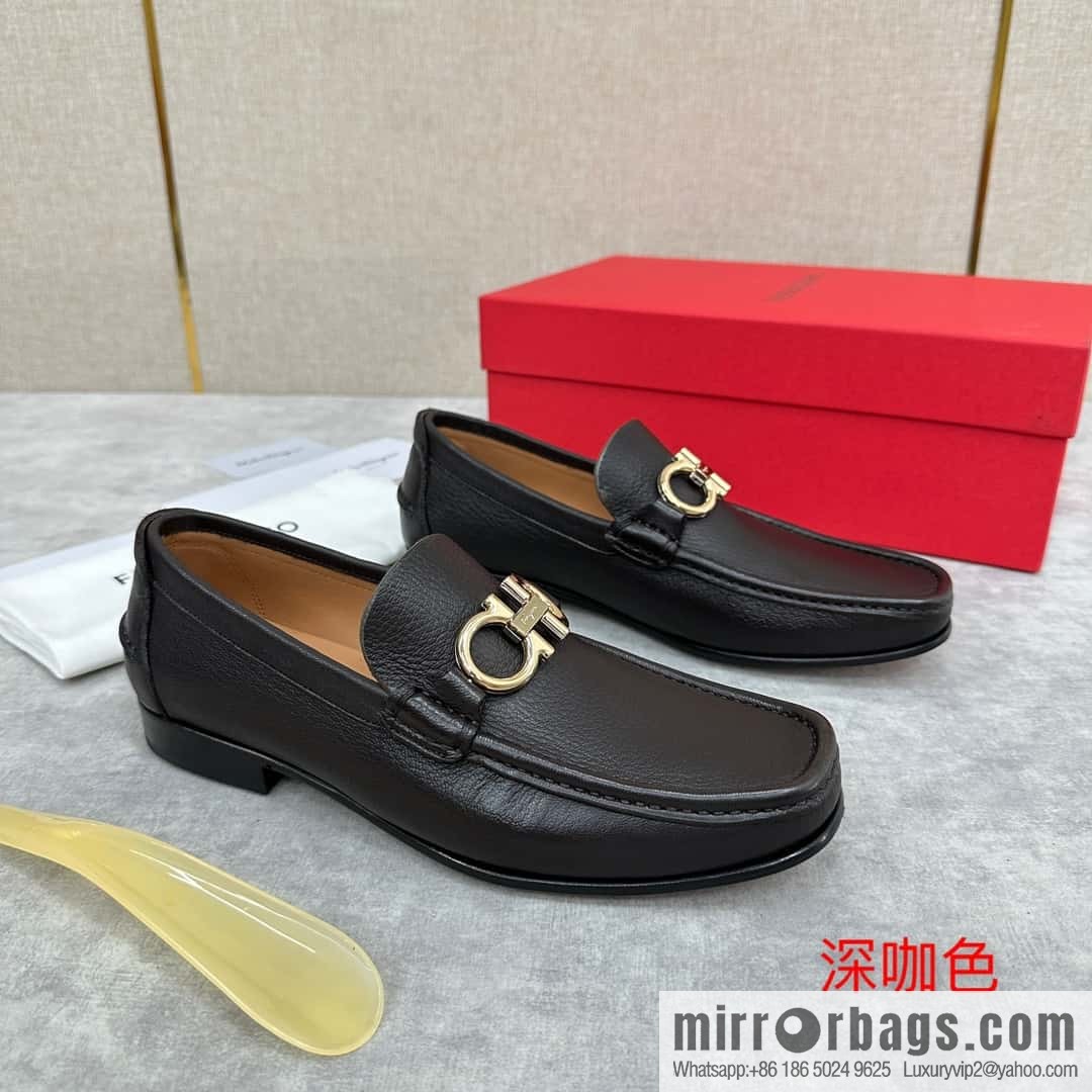 ππSF Replica Luxury Handbag, Fira~ Gemu FERRAGAM * Early Spring New Loafers Leather Shoes Gancini Buckle Moccasin Shoes
