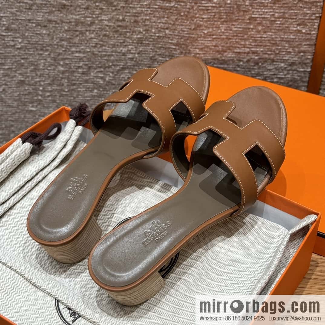 HERMES 185 Oasis high heel sandals, golden brown/ck37/gold plain /Swift