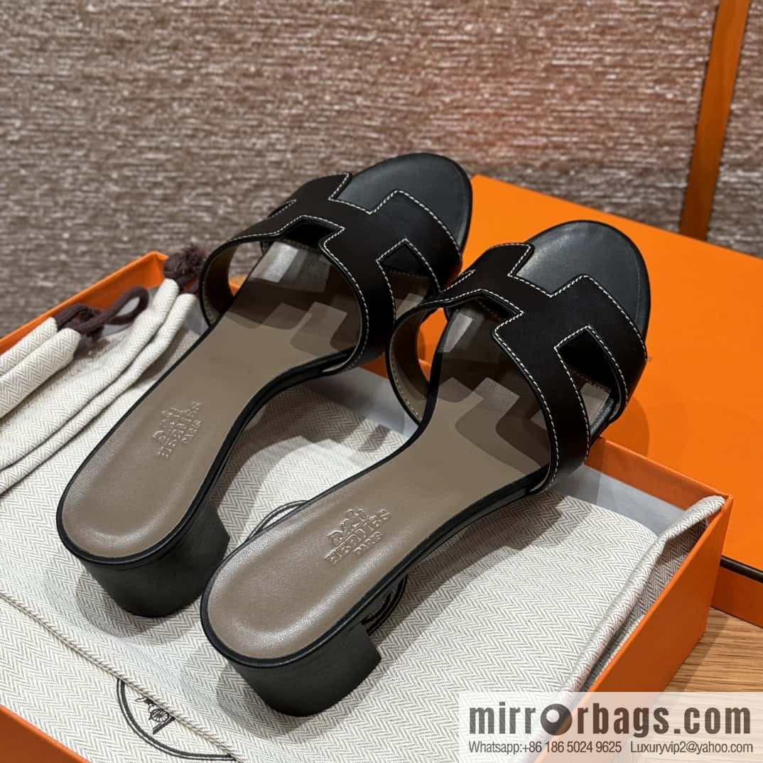 HERMES 185 Oasis High Heel Sandals, Black/ck89/noir /Swift