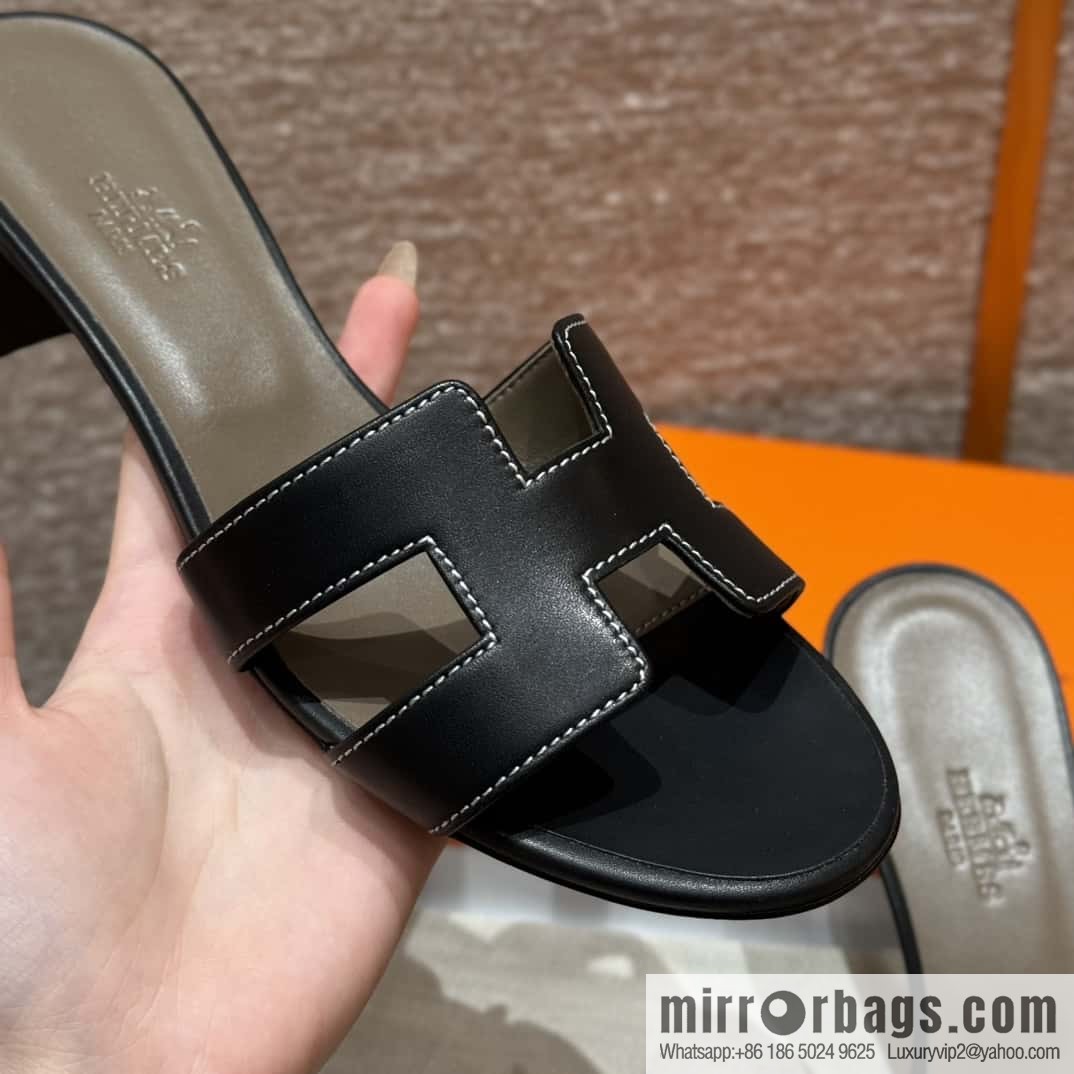 HERMES 185 Oasis High Heel Sandals, Black/ck89/noir /Swift