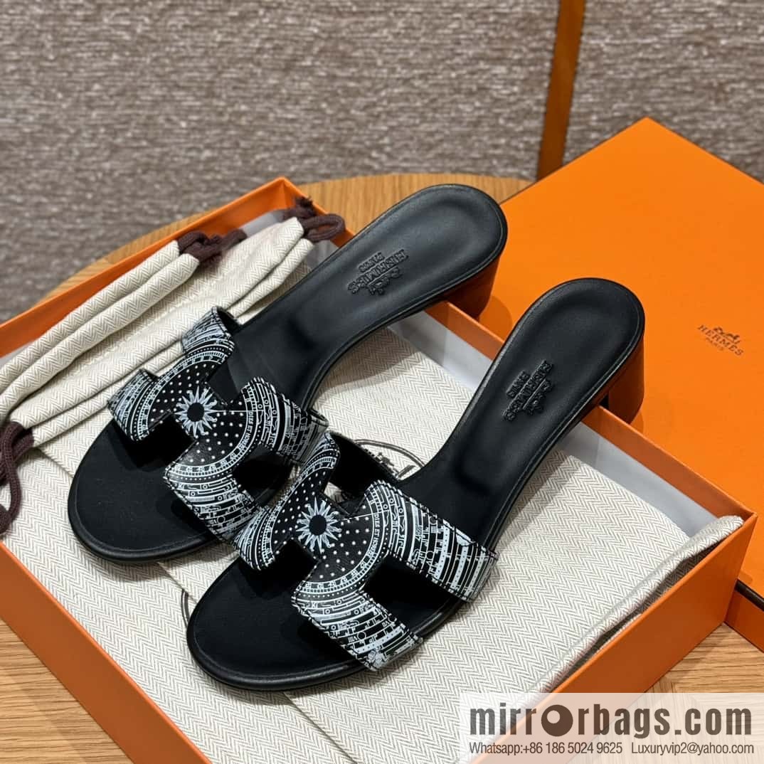 HERMES 185 Oasis High Heel Sandals, Black/ck89/noir /Swift