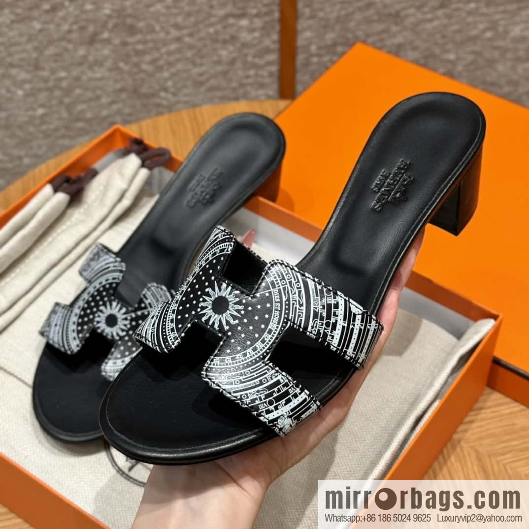 HERMES 185 Oasis High Heel Sandals, Black/ck89/noir /Swift