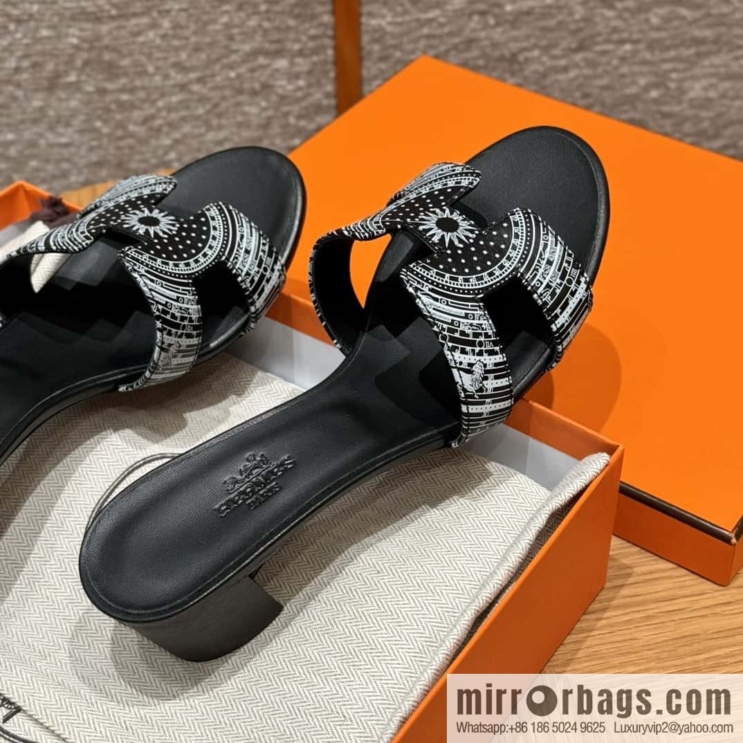 HERMES 185 Oasis High Heel Sandals, Black/ck89/noir /Swift