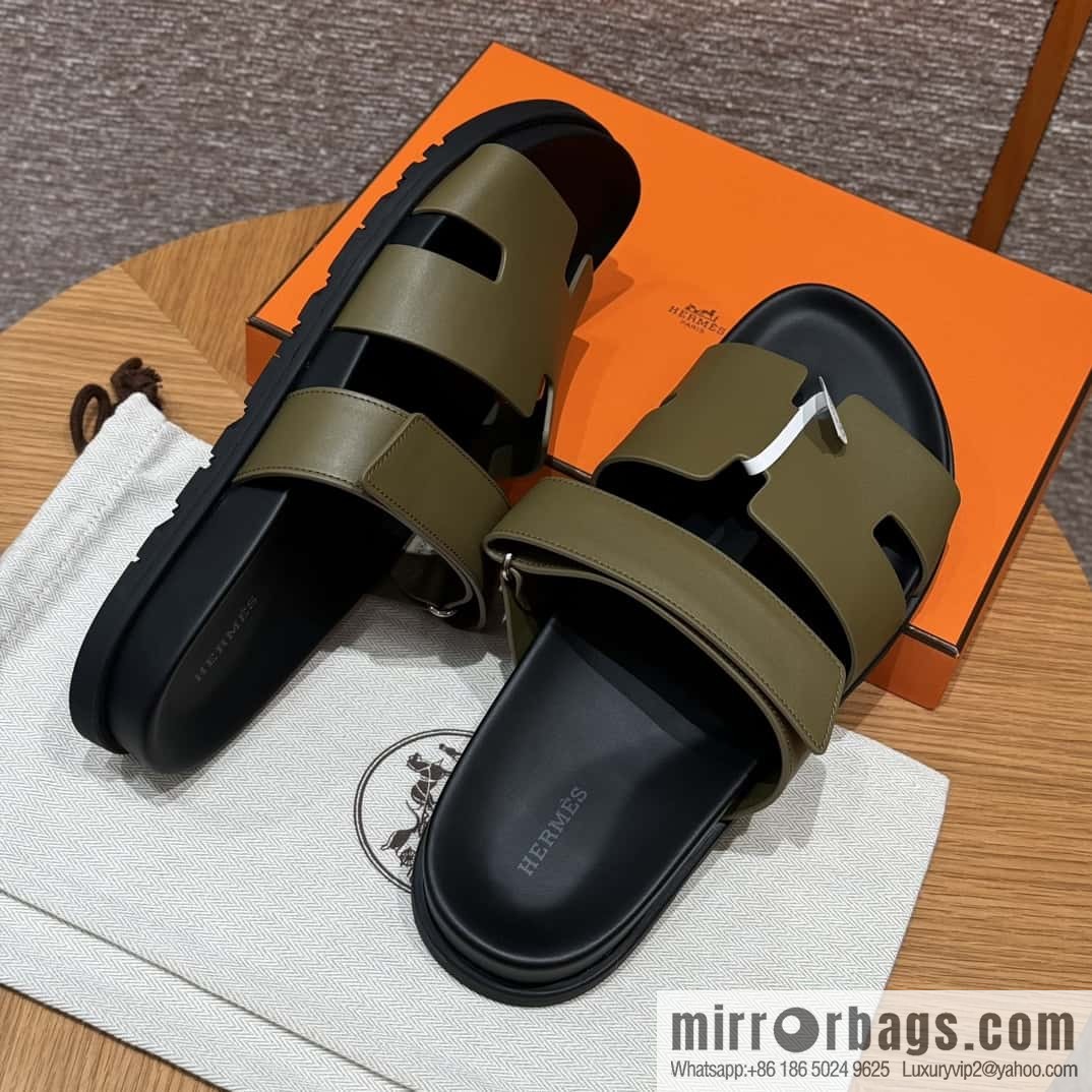 HERMES 180 CHYPRE SANDAL uncle shoes, army green/army green lambskin/Natural lambskin lininh