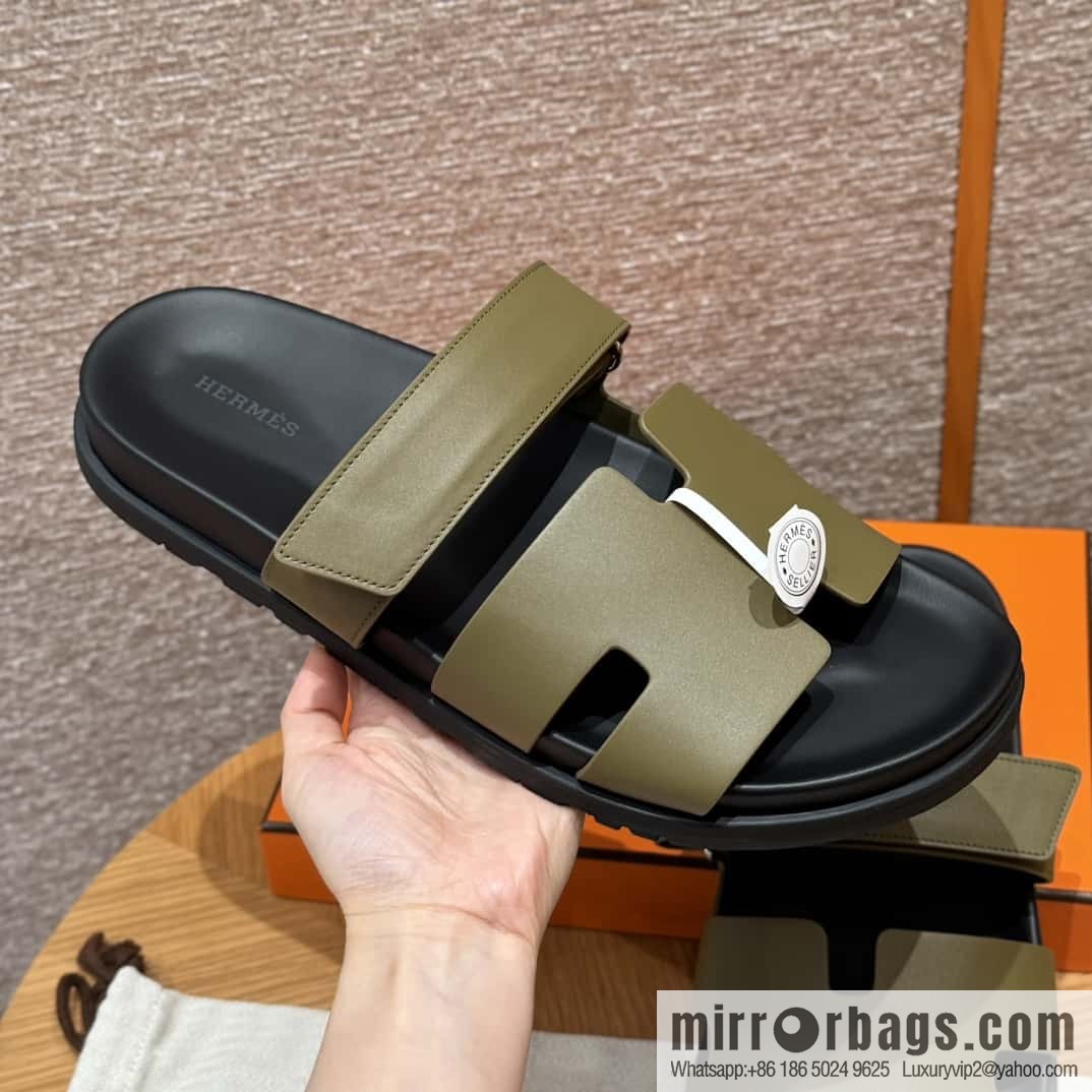 HERMES 180 CHYPRE SANDAL uncle shoes, army green/army green lambskin/Natural lambskin lininh