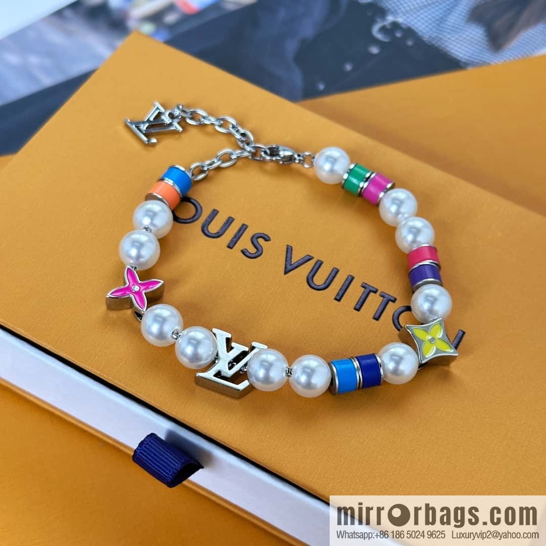 ❗️New ❗️ LV Louis Vuitton MNG PEARLS PARTY Necklace, Bracelet ☀️
