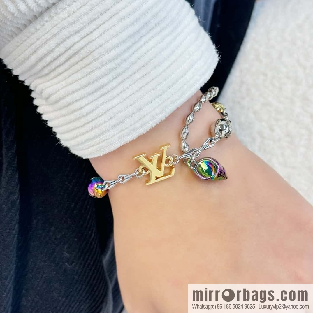 ❗️New ❗️ LV Louis Vuitton MNG PEARLS PARTY Necklace, Bracelet ☀️