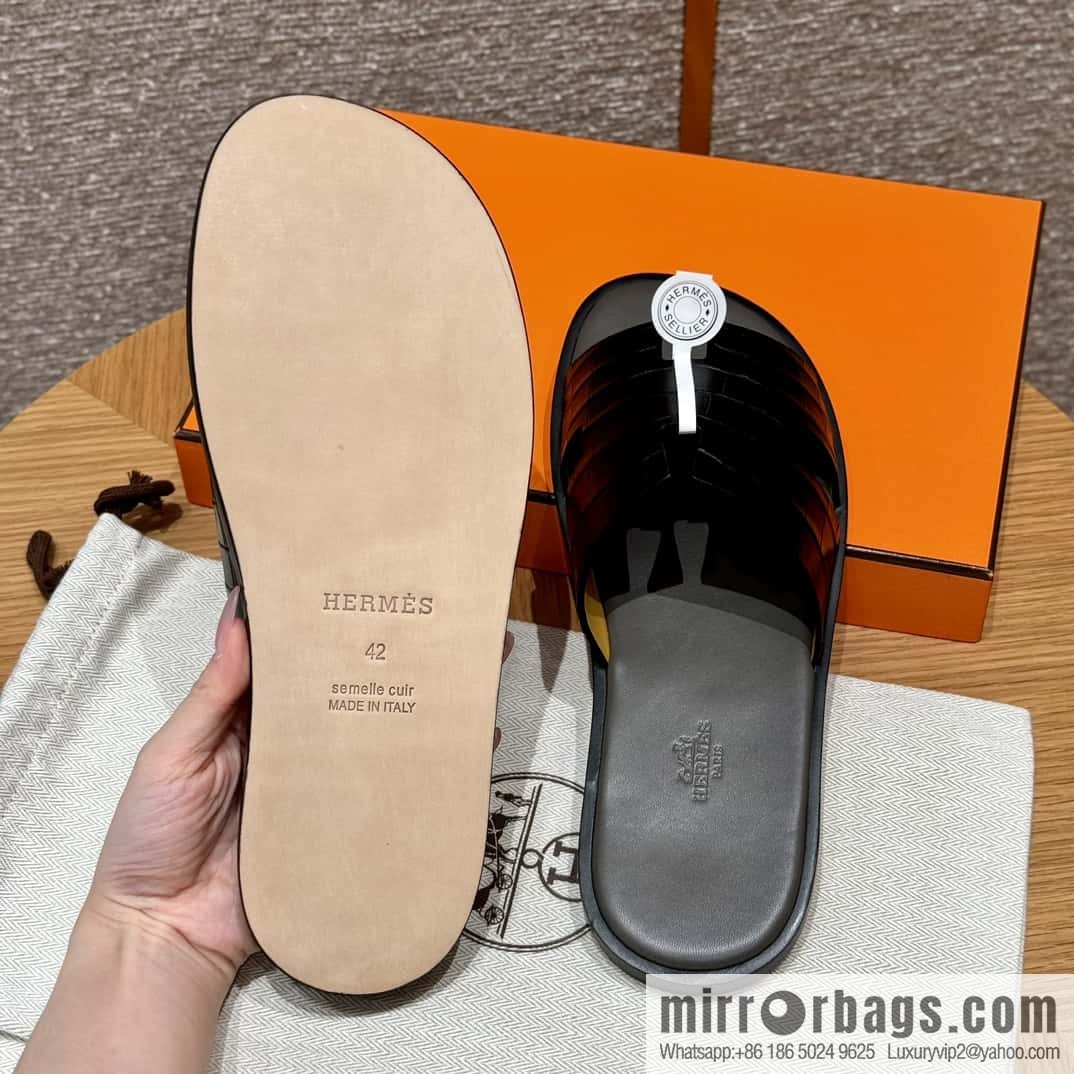 HERMES 182 -Lzmir Men's slippers, black/89/Black/with tin ash alligator/alligator🐊