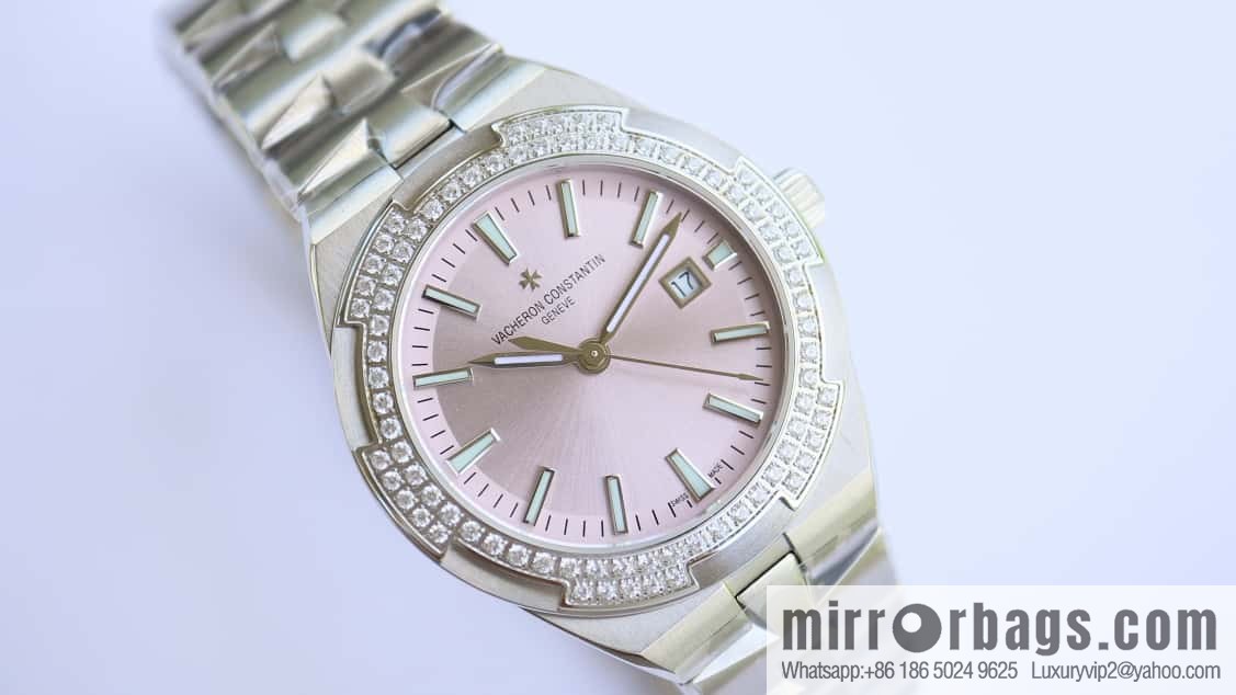VC Vacheron Constantin's new Overseas vertical and horizontal series [Model] 4600V/4605v-200R/ACAL.1088/1 self-winding integrated movement