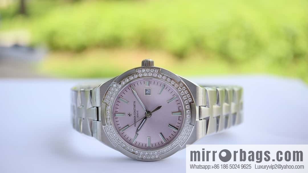 VC Vacheron Constantin's new Overseas vertical and horizontal series [Model] 4600V/4605v-200R/ACAL.1088/1 self-winding integrated movement