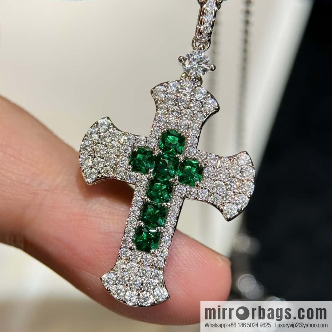 ❗️New ❗️ GRAFF Full Diamond Cross Necklace