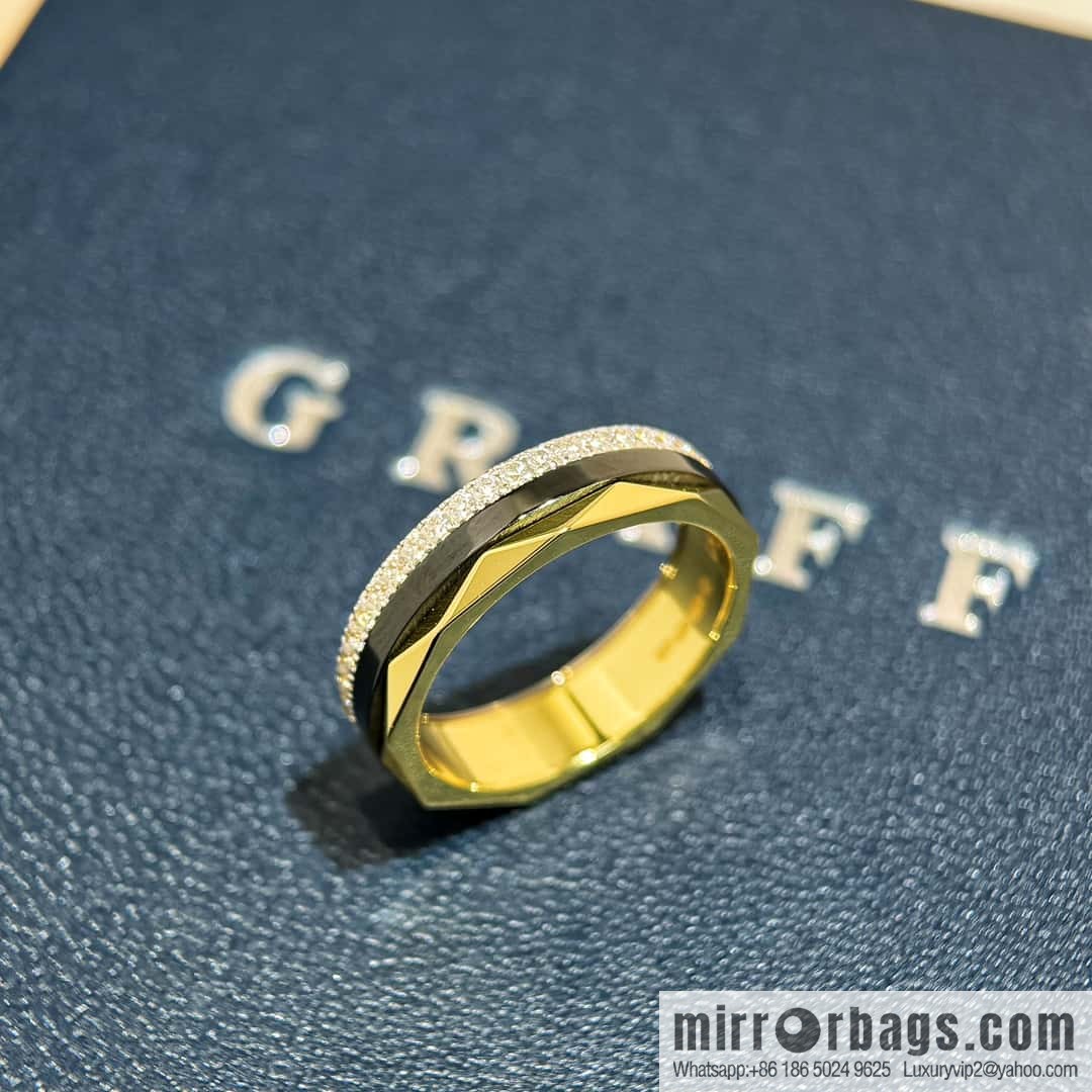 ❗️New ❗️ (one) GRAFF four-layer diamond ring