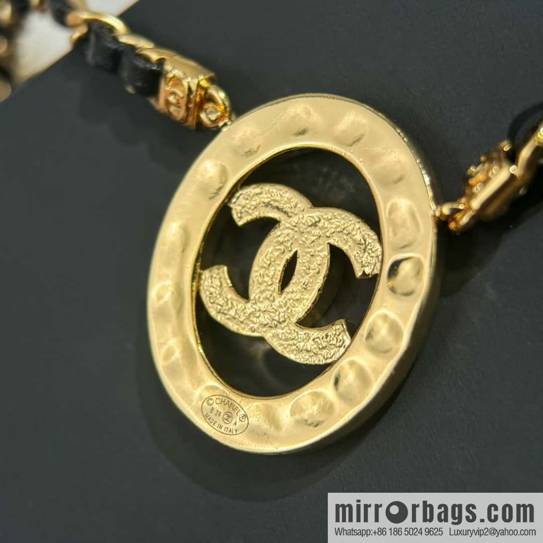 New ☑️ CHANEL double C oval black leather rope necklace