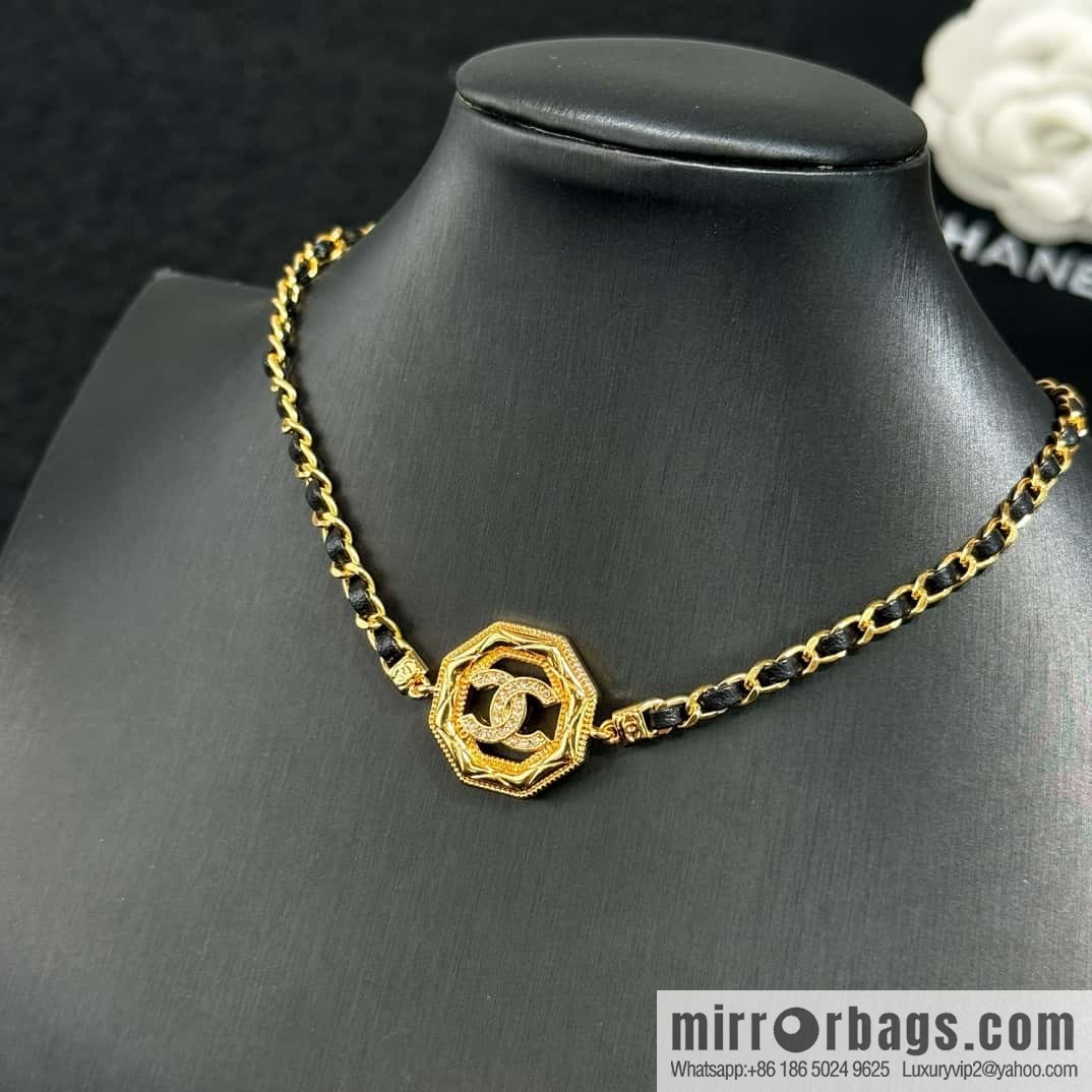 New ☑️ CHANEL double C octagonal black leather rope necklace