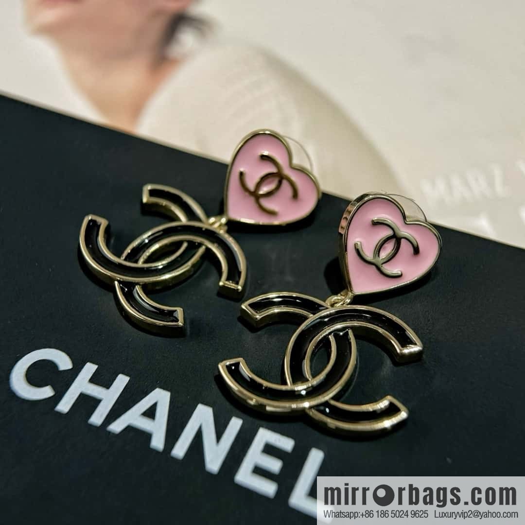 New ☑️ CHANEL double C peach heart love, earrings stud earrings