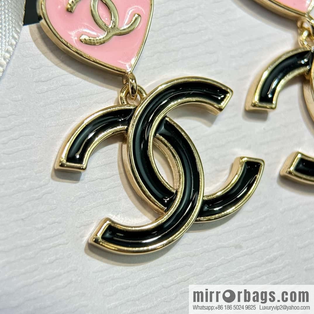 New ☑️ CHANEL double C peach heart love, earrings stud earrings