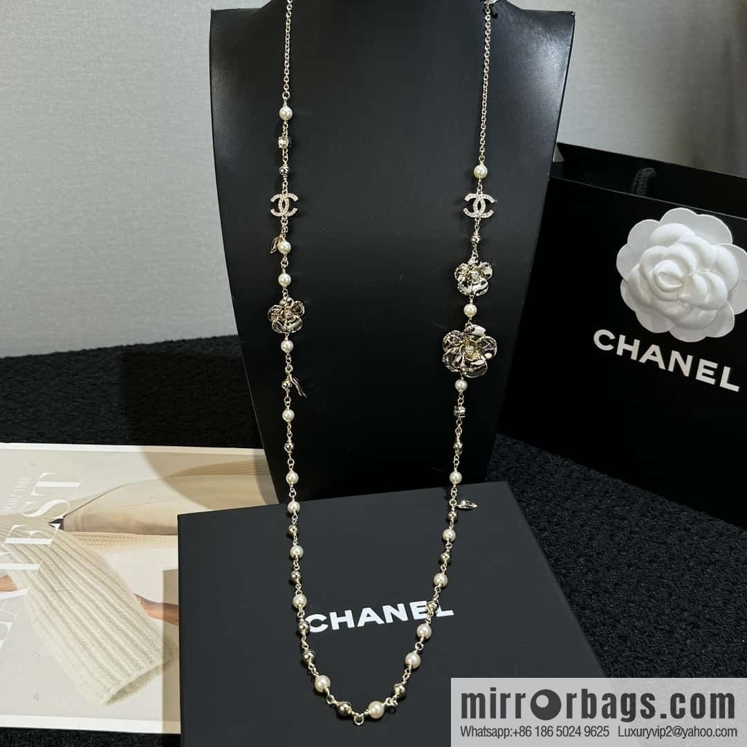 ❗️New ❗️☀️ New ☑️ Chanel Golden Camellia Double C Sweater Chain Long Necklace ☀️