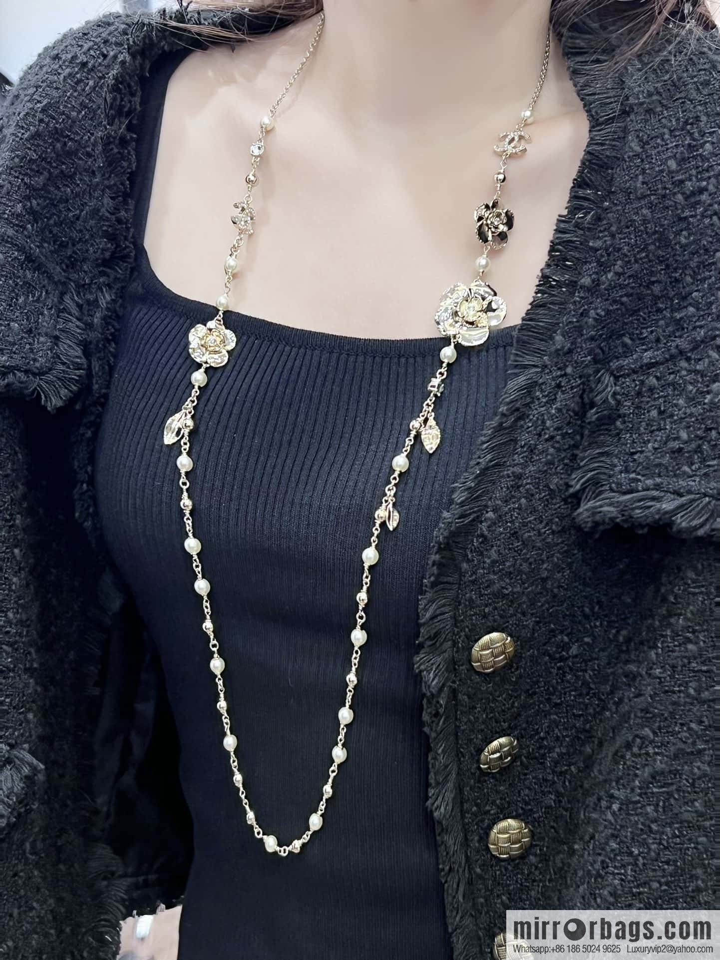 ❗️New ❗️☀️ New ☑️ Chanel Golden Camellia Double C Sweater Chain Long Necklace ☀️