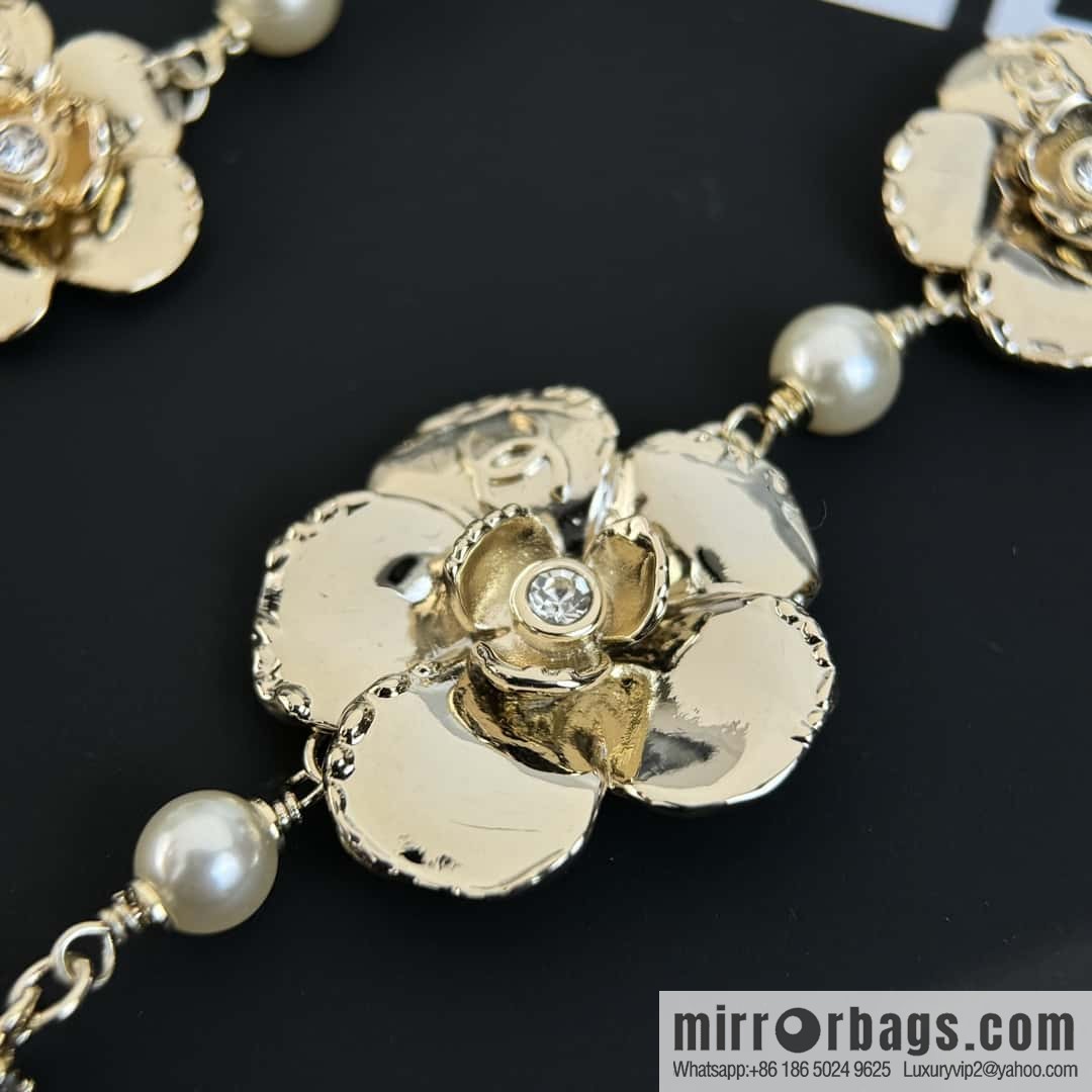 ❗️New ❗️☀️ New ☑️ Chanel Golden Camellia Double C Sweater Chain Long Necklace ☀️