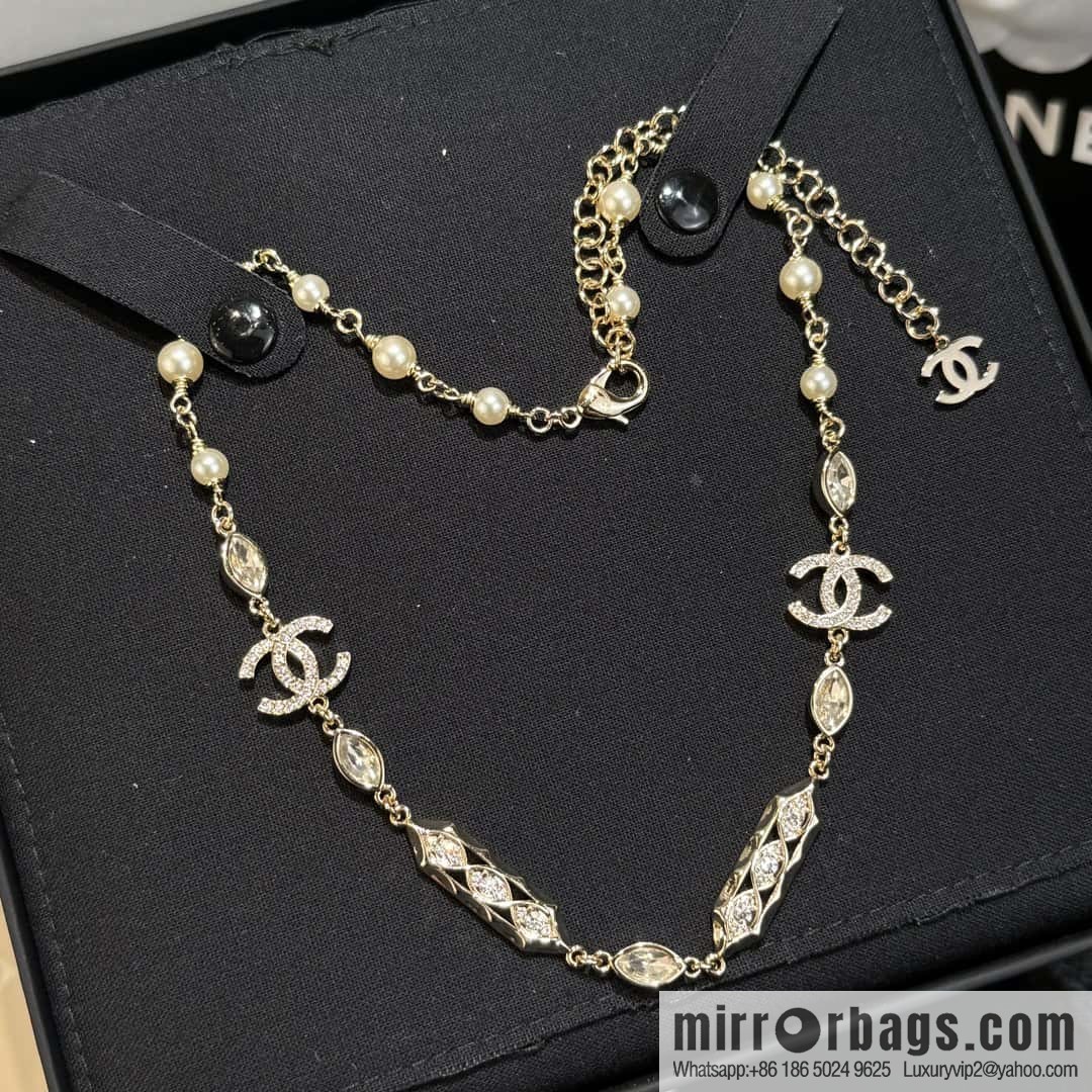 ❗️New ❗️☀️ New ☑️ Chanel Double C Horse Eye Rhinestone Necklace ☀️