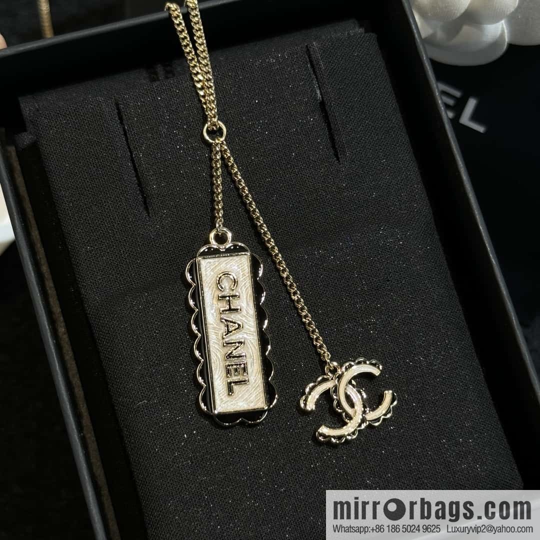❗️New ❗️☀️ New ☑️ Chanel Double C Lace Square Necklace ☀️