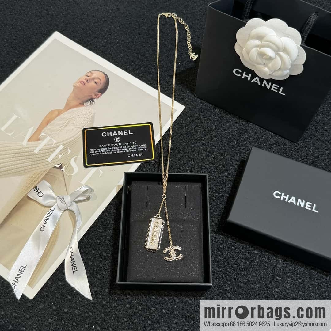 ❗️New ❗️☀️ New ☑️ Chanel Double C Lace Square Necklace ☀️