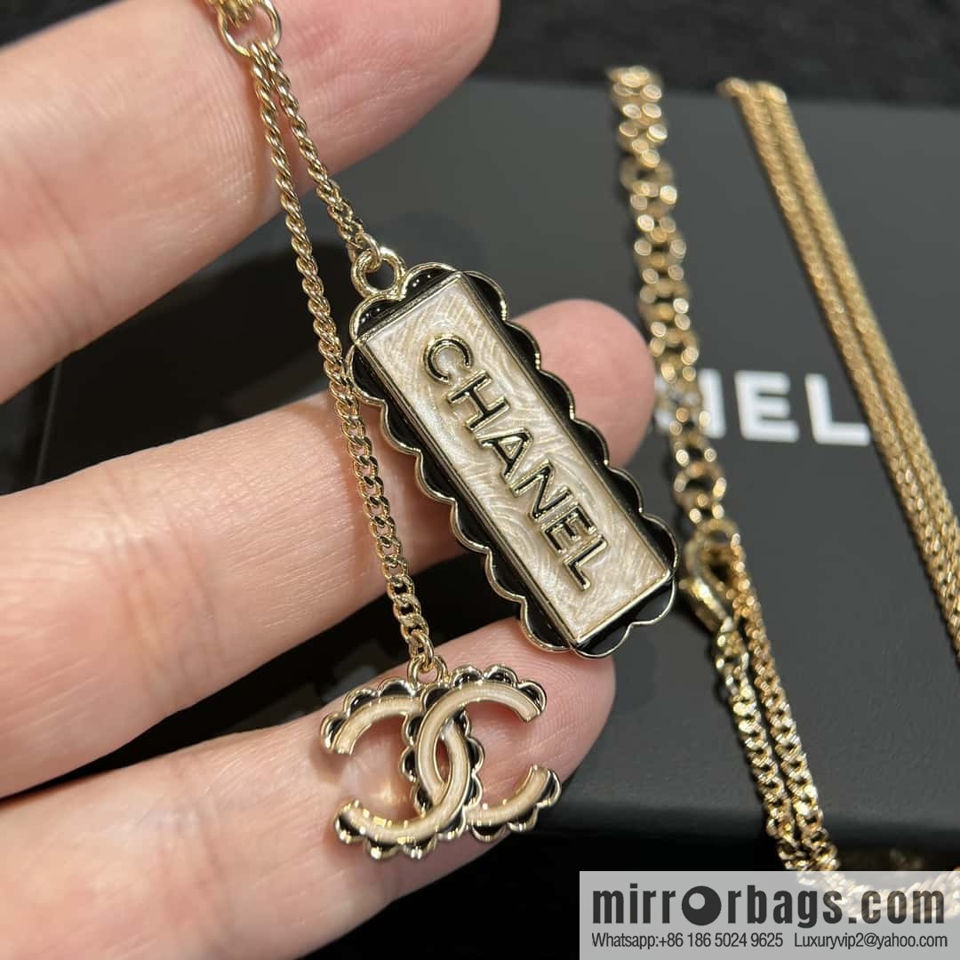 ❗️New ❗️☀️ New ☑️ Chanel Double C Lace Square Necklace ☀️
