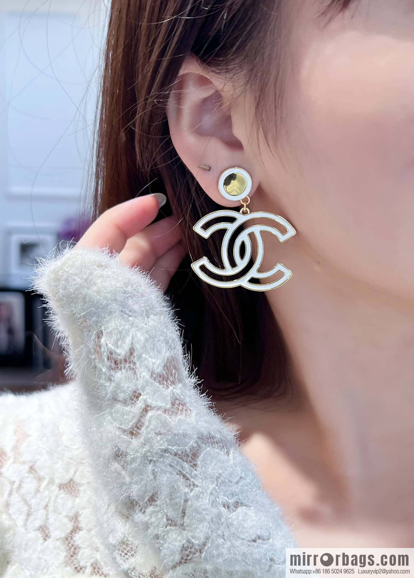 ❗️New ❗️ ☀️ new ☑️ Chanel double c stud earrings ☀️
