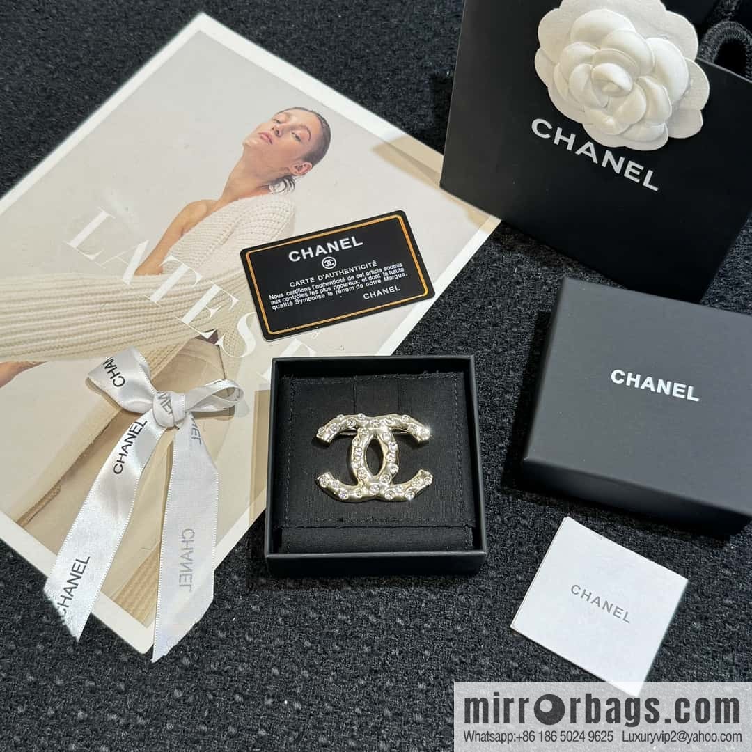 ❗️New ❗️☀️ New ☑️ Chanel Double C Full Diamond Brooch ☀️