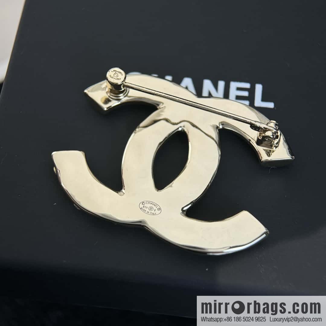 ❗️New ❗️☀️ New ☑️ Chanel Double C Full Diamond Brooch ☀️
