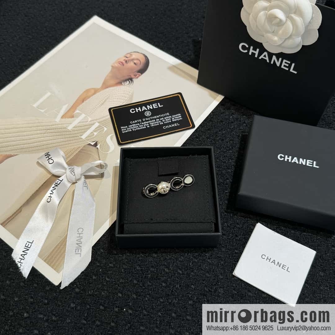 ❗️New ❗️☀️ new ☑️ Chanel double c coco brooch ☀️