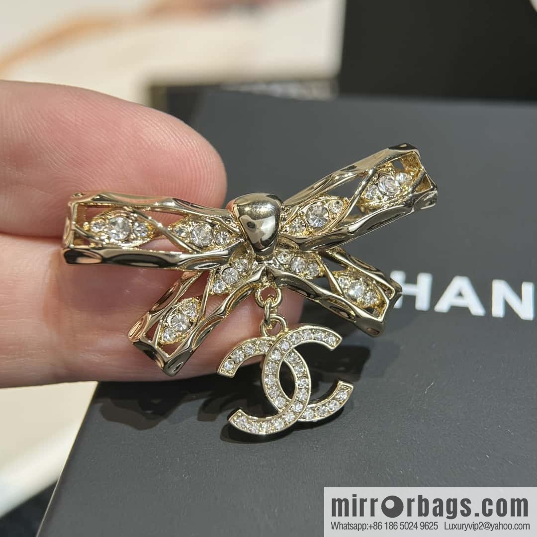 ❗️New ❗️☀️ New ☑️ Chanel Double C Bow Brooch ☀️
