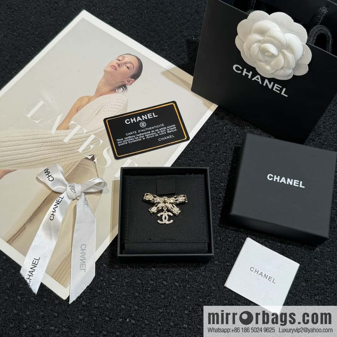 ❗️New ❗️☀️ New ☑️ Chanel Double C Bow Brooch ☀️