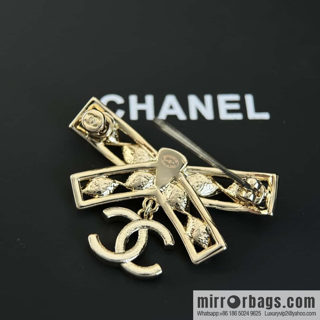 ❗️New ❗️☀️ New ☑️ Chanel Double C Bow Brooch ☀️