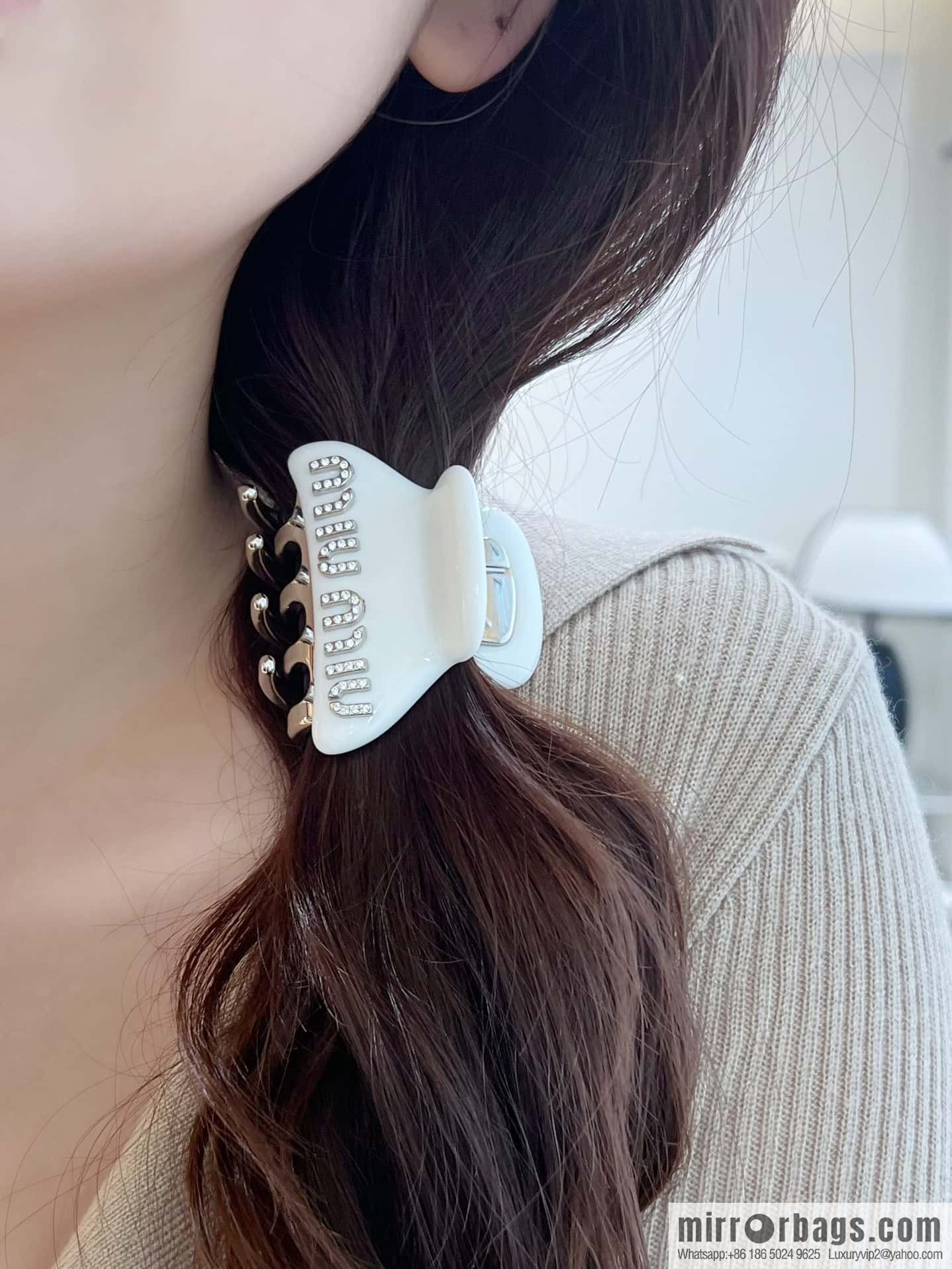 MIU MIU Miu Full Drill Hairpin Hair Grab