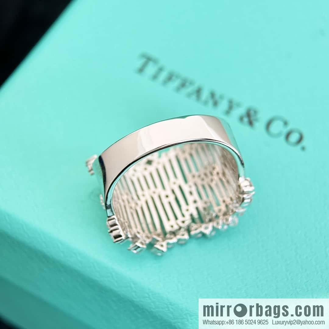 New ☑️ TIFFANY & Co. Full Diamond String Ring
