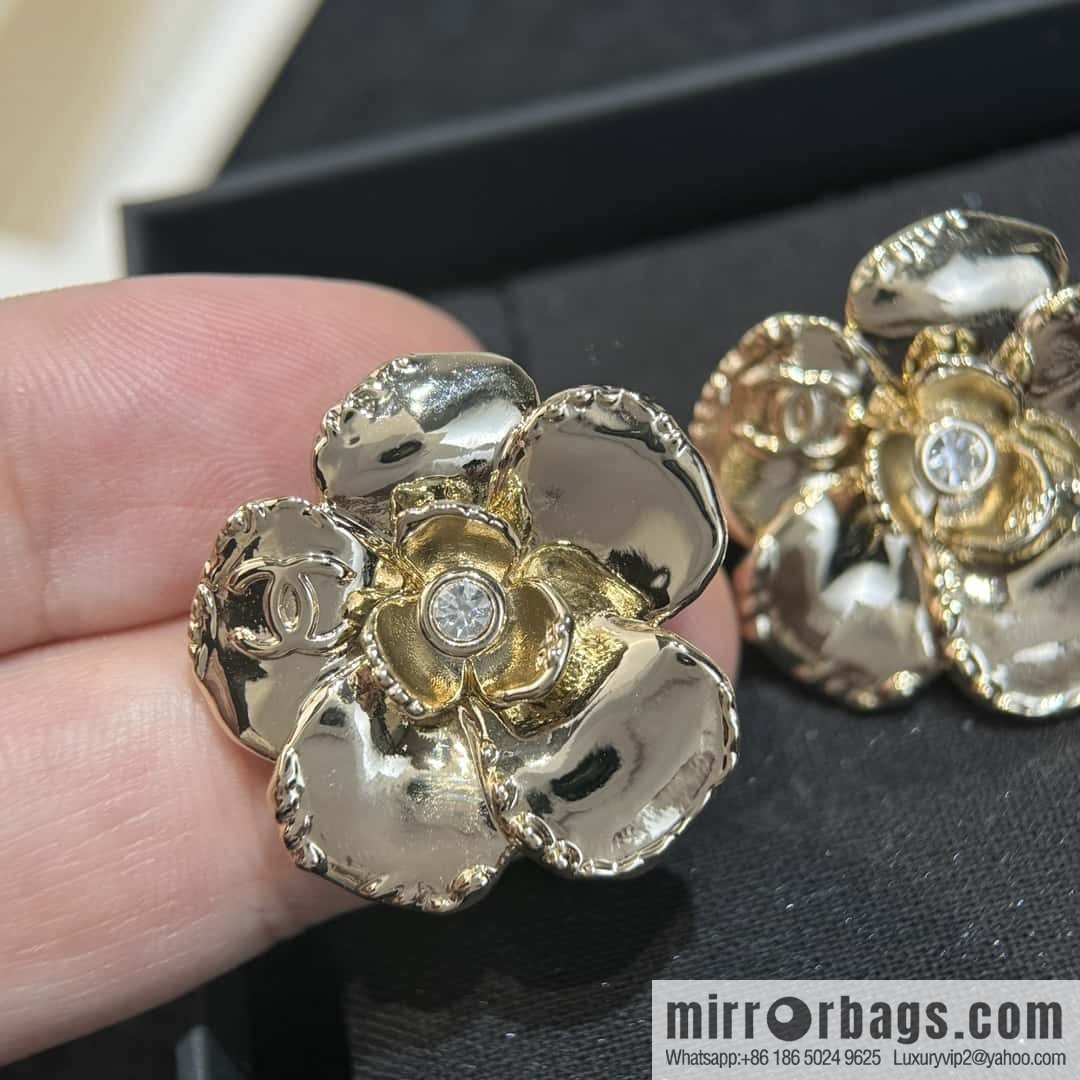 ❗️New ❗️ ☀️ new ☑️ Chanel double c round stud earrings ☀️